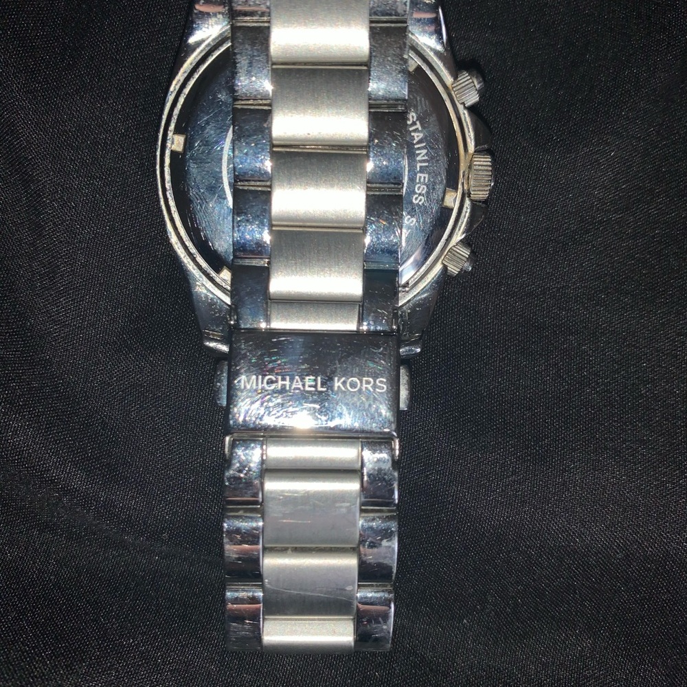 Michael Kors Watch with Rhinestones - Picture 6 of 8